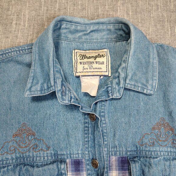 Wrangler Western Shirt Womens Denim Plaid Crenshaw Long Sleeve Wear Embroidered - Picture 4 of 8
